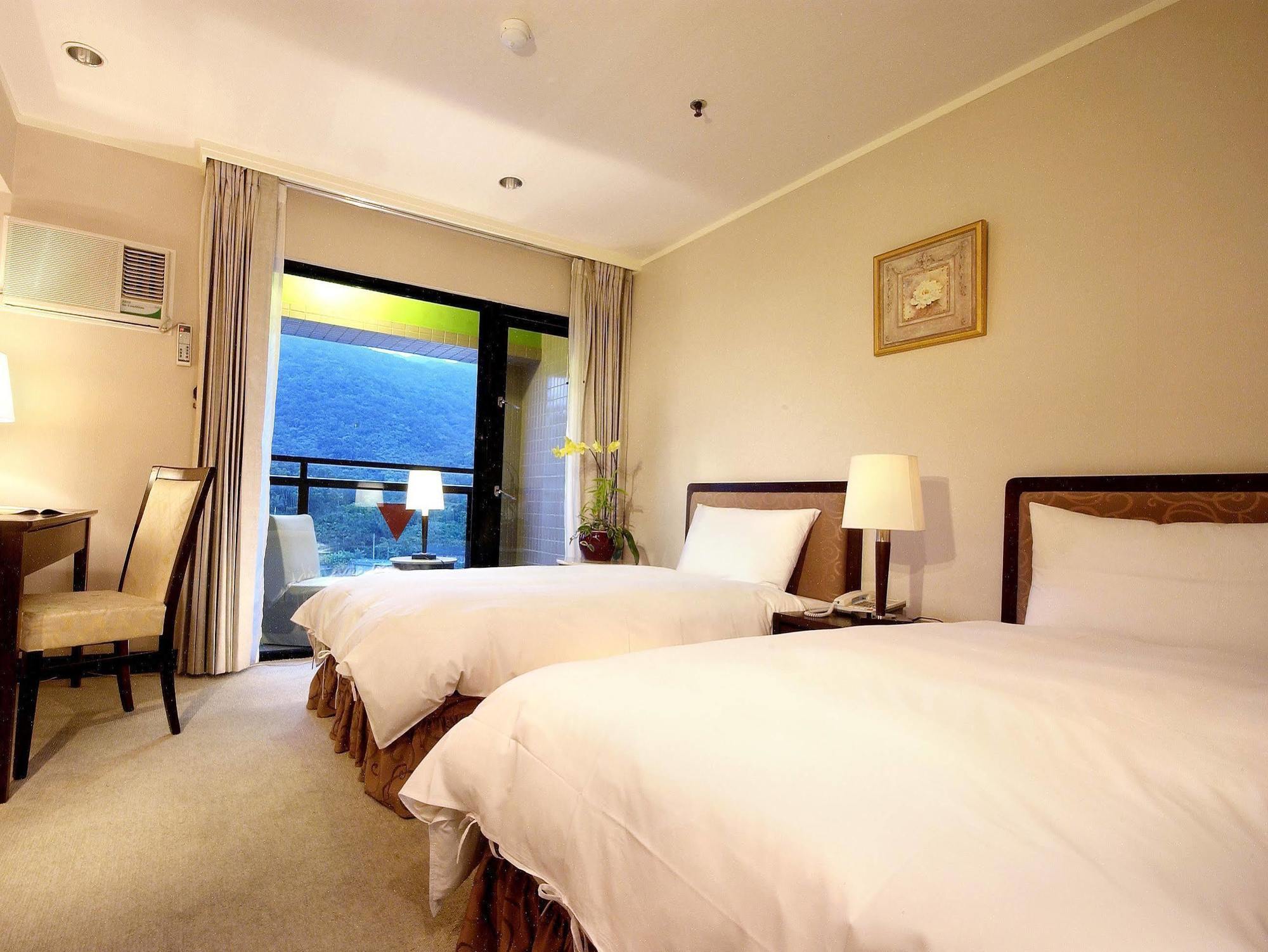 Sun Spring Resort Yilan Extérieur photo